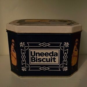 Nabisco Uneeda Biscuit Vintage Tin Can
